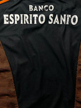 Cargar imagen en el visor de la galería, vintage Adidas Benfica 2002-2003 away jersey {L}
