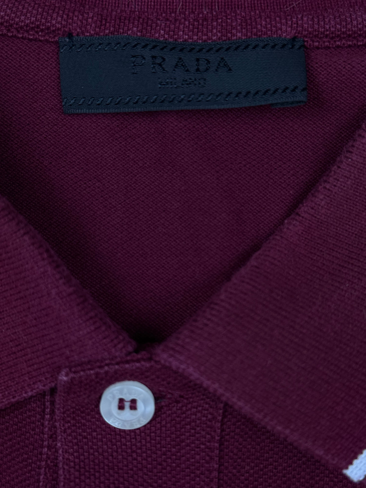 bordeaux Prada polo {XL}