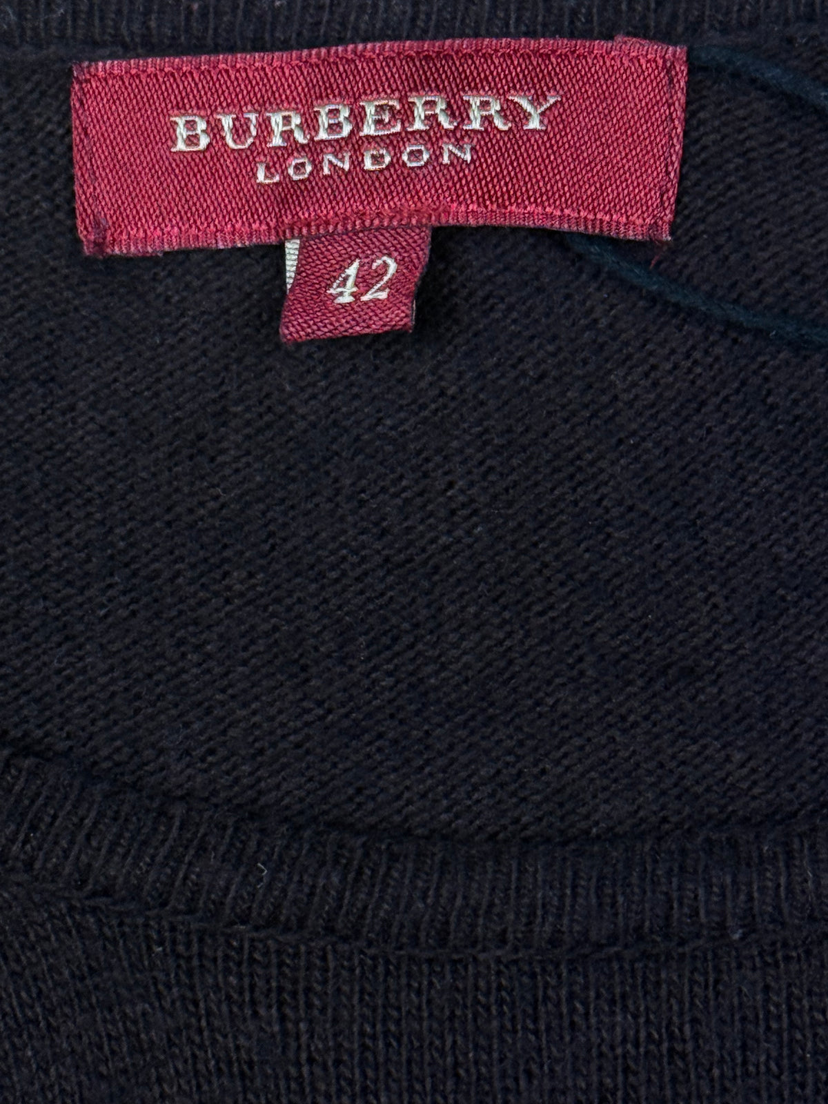 vintage Burberry longsleeve {S}