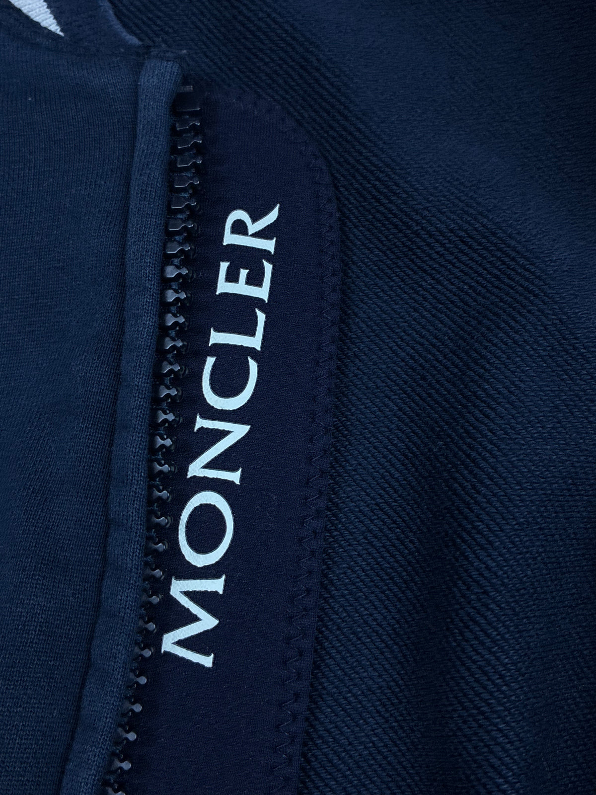 vintage Moncler sweatjacket {M}