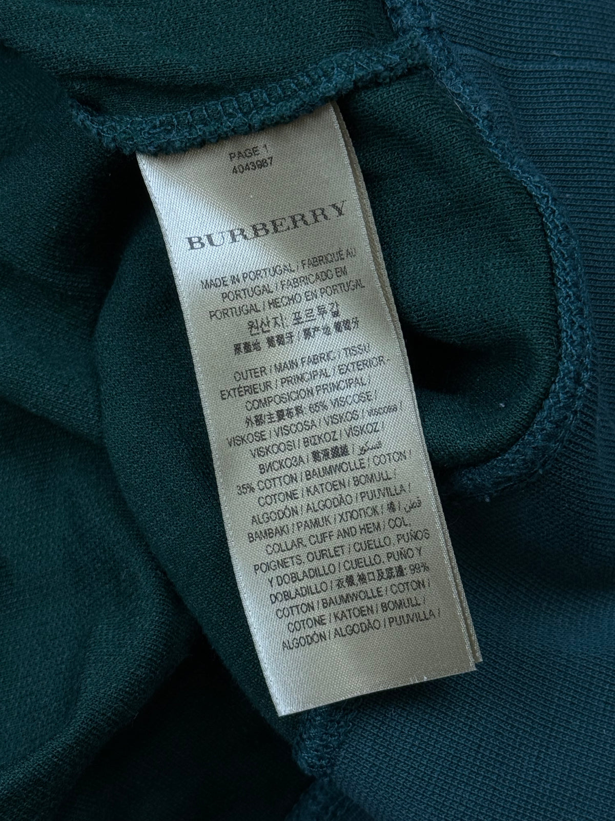 vintage Burberry sweater {M}