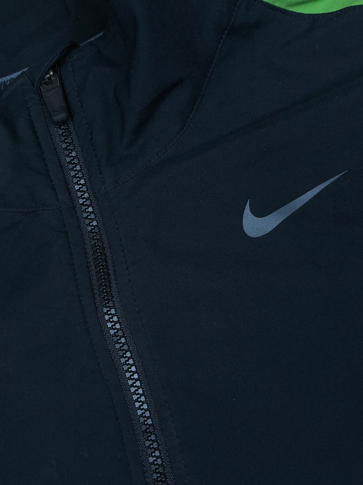 vintage Nike windbreaker {L}