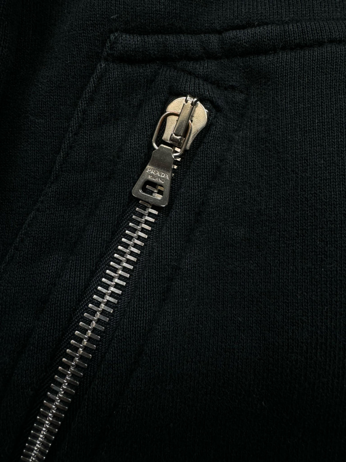 vintage Prada sweatjacket {S}
