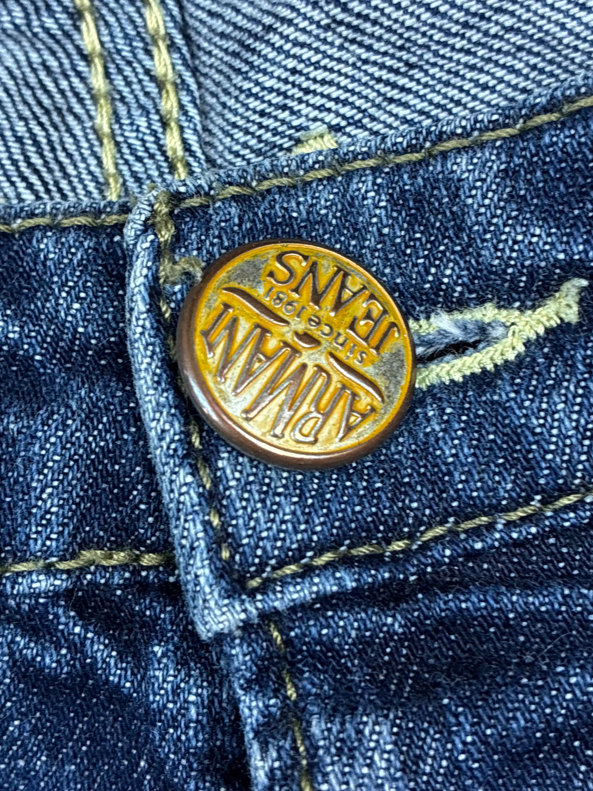 vintage Armani jeans {M}