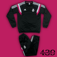 Charger l&#39;image dans la galerie, vintage Adidas Real Madrid tracksuit {L}
