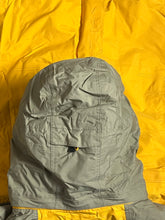 Cargar imagen en el visor de la galería, vintage Nike ACG winterjacket 2in1 winterjacket + softshelljacket {XL}
