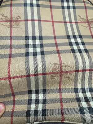 vintage Burberry slingbag