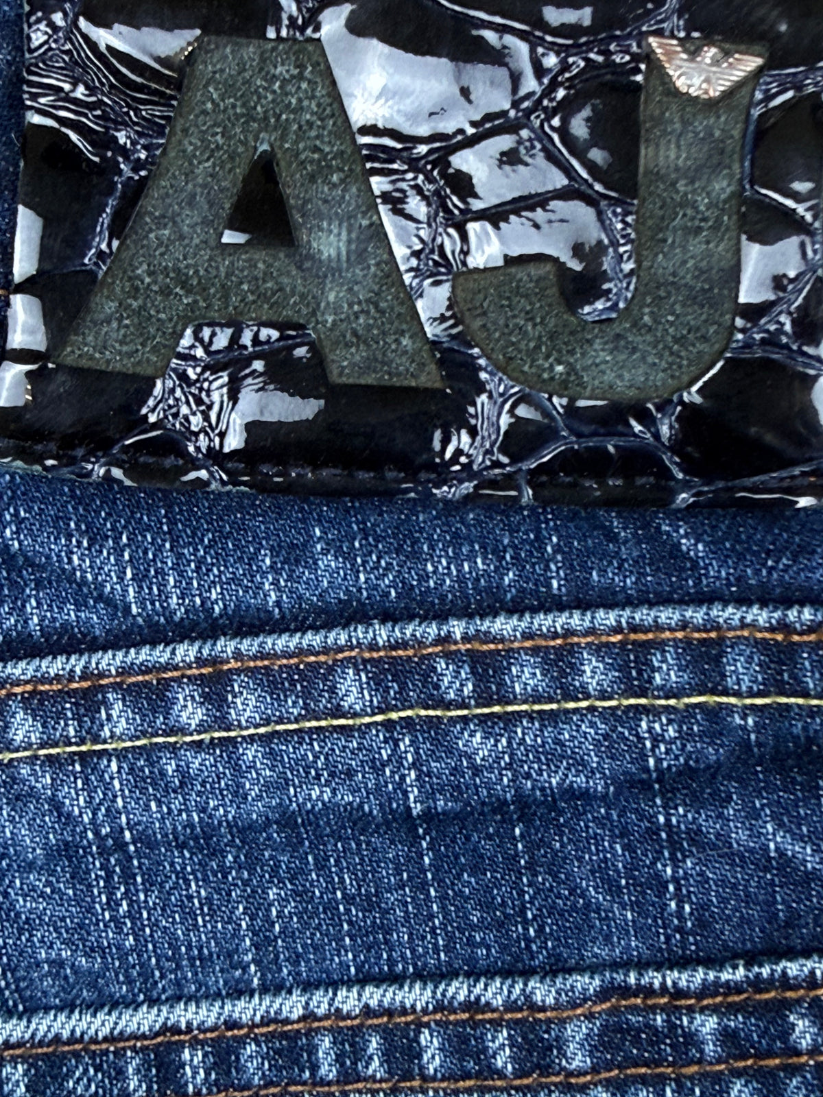 vintage Armani jeans {S}