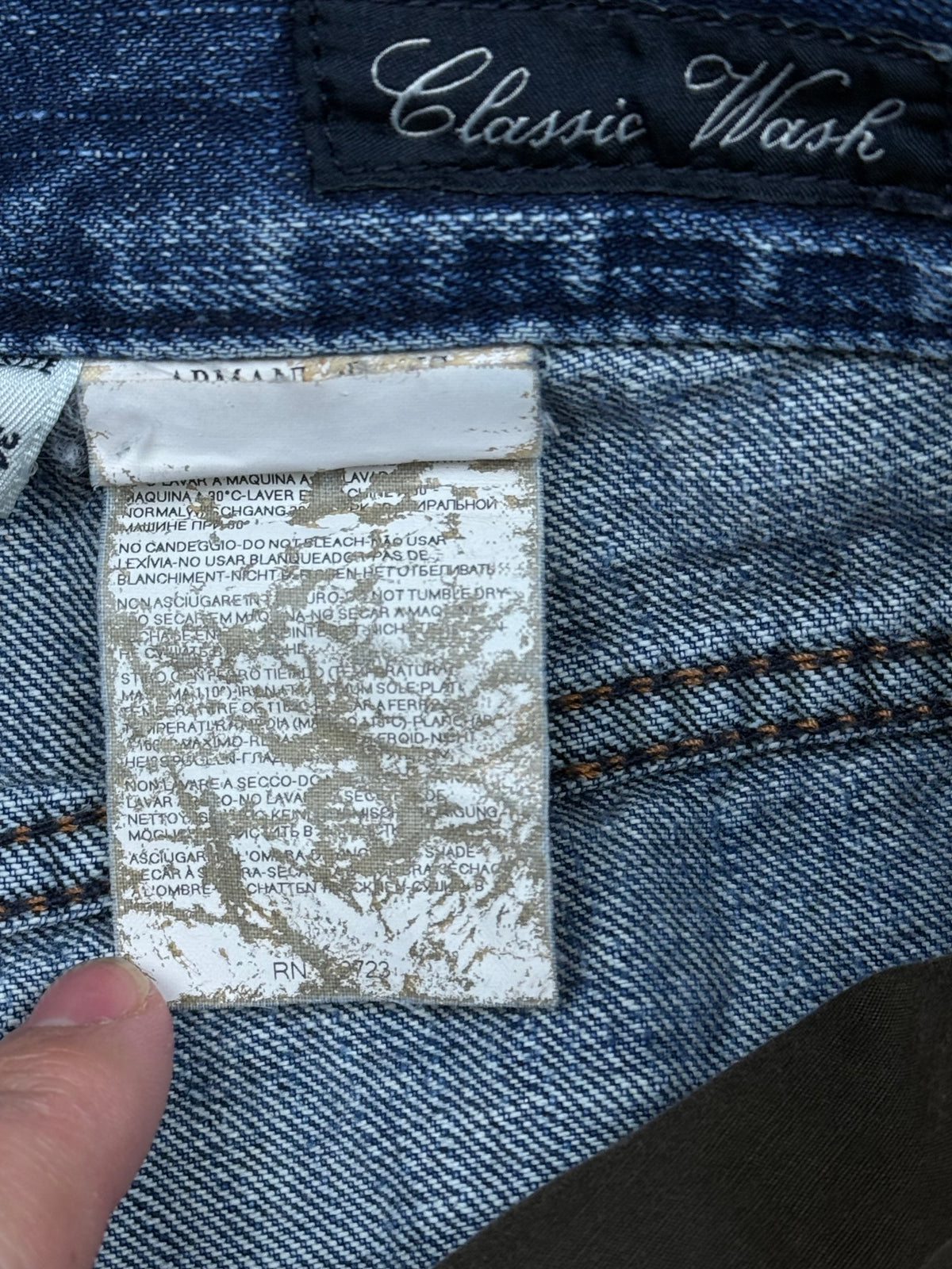 vintage Armani jeans {L}