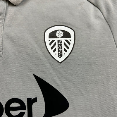 grey Adidas Leeds United away jersey {XL}