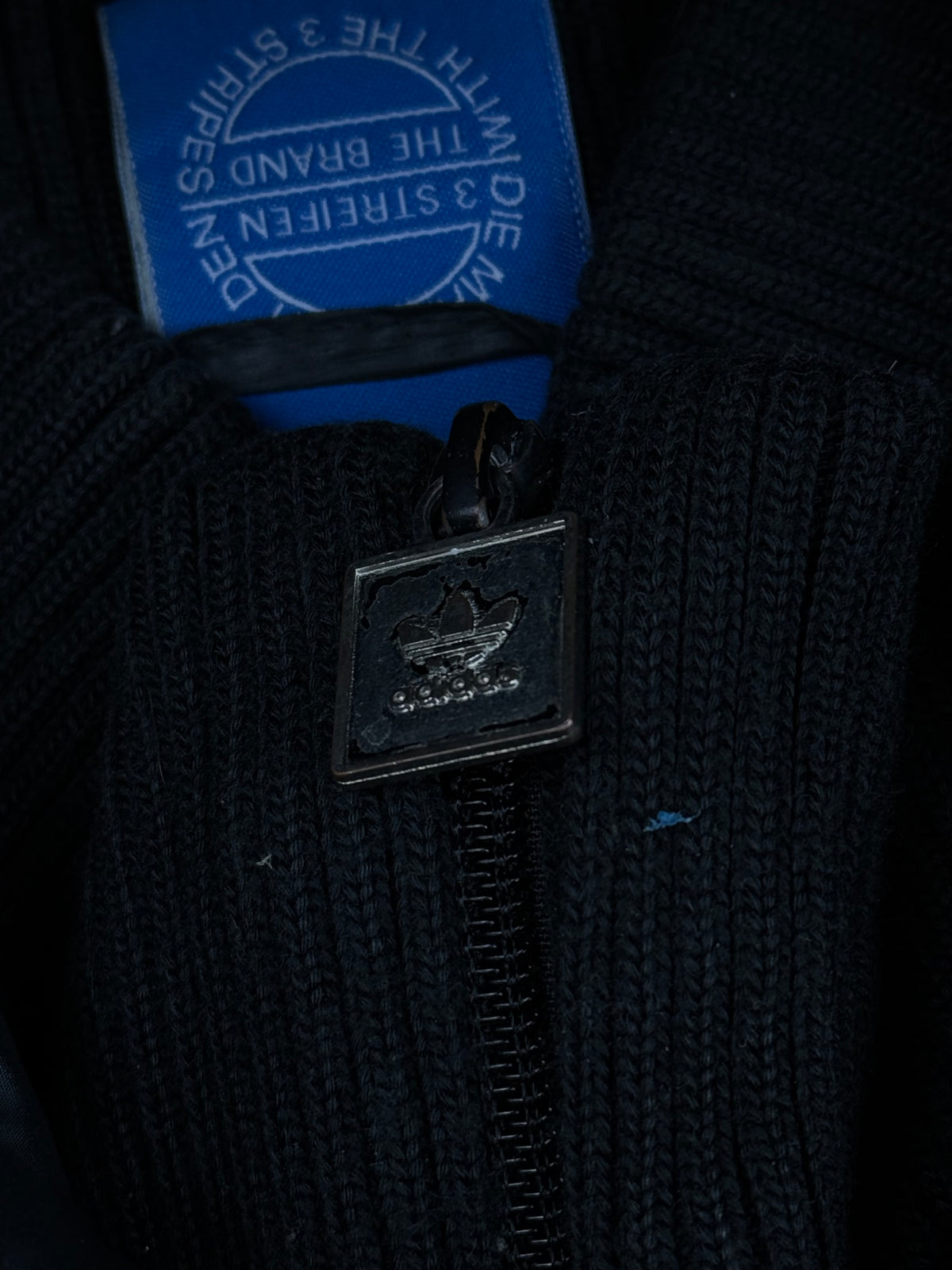 vintage Adidas vest {M}