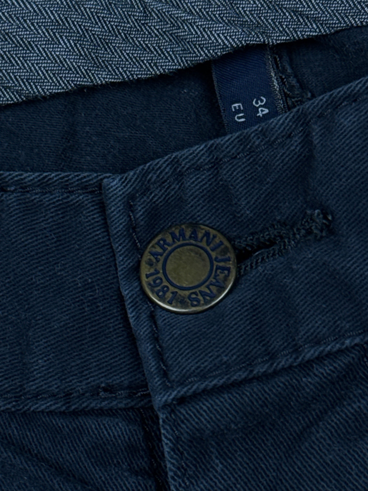 vintage Armani Jeans shorts {L}