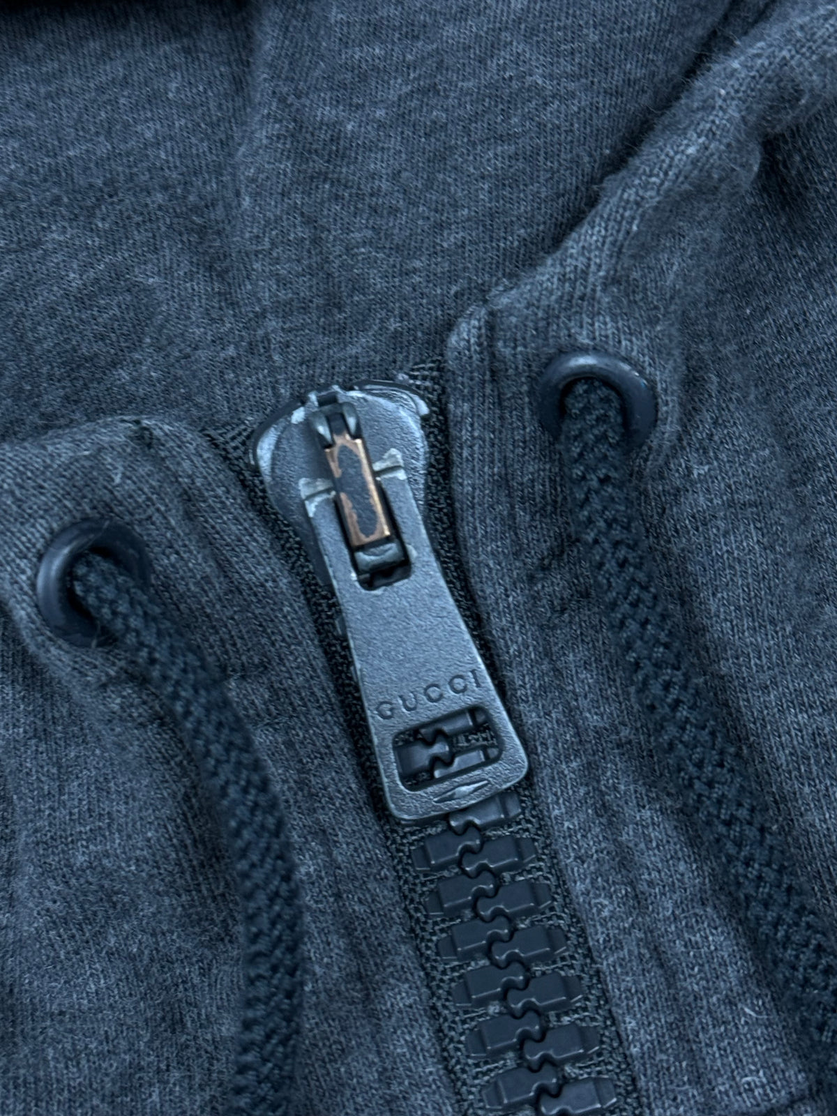 vintage Gucci sweatjacket {M}