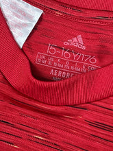Load image into Gallery viewer, red Adidas Manchester United 2020-2021 home jersey {S}
