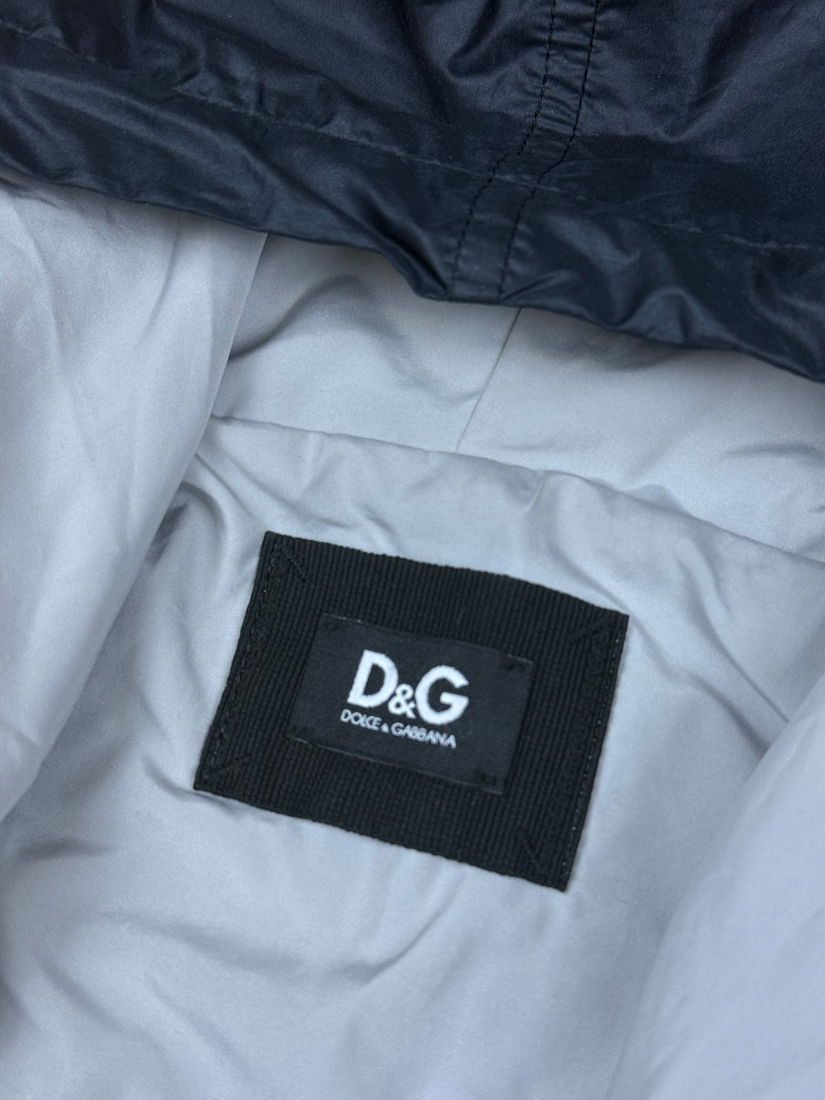 vintage Dolce & Gabbana windbreaker {L}