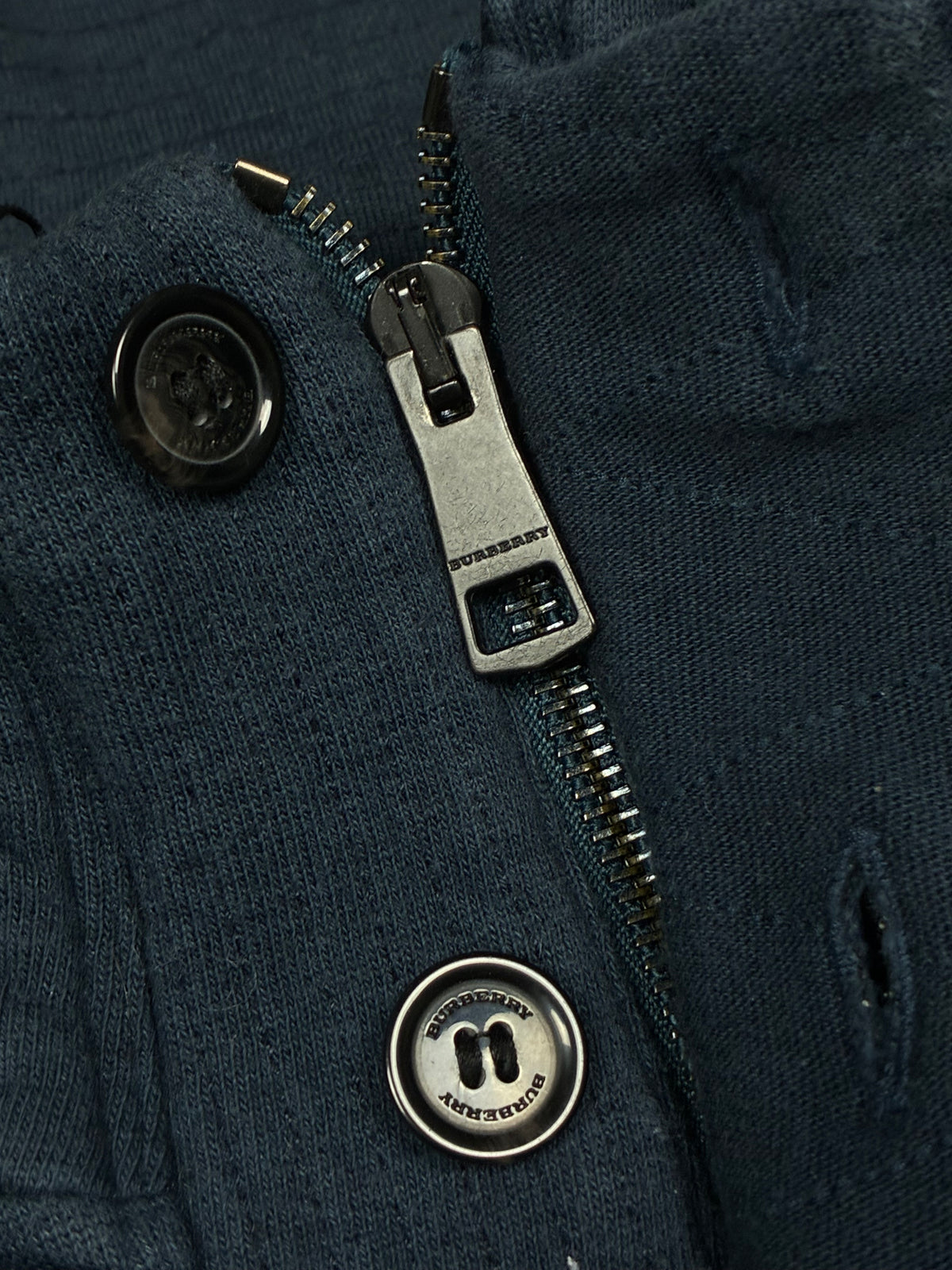 vintage Burberry halfzip {M}