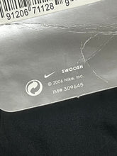 Carregar imagem no visualizador da galeria, vintage Nike trackpants DSWT {S}
