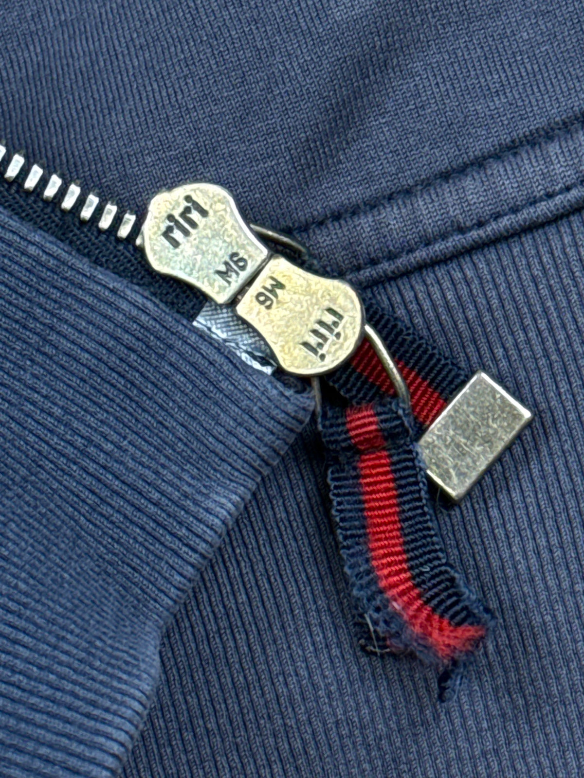 vintage Gucci sweatjacket {L}