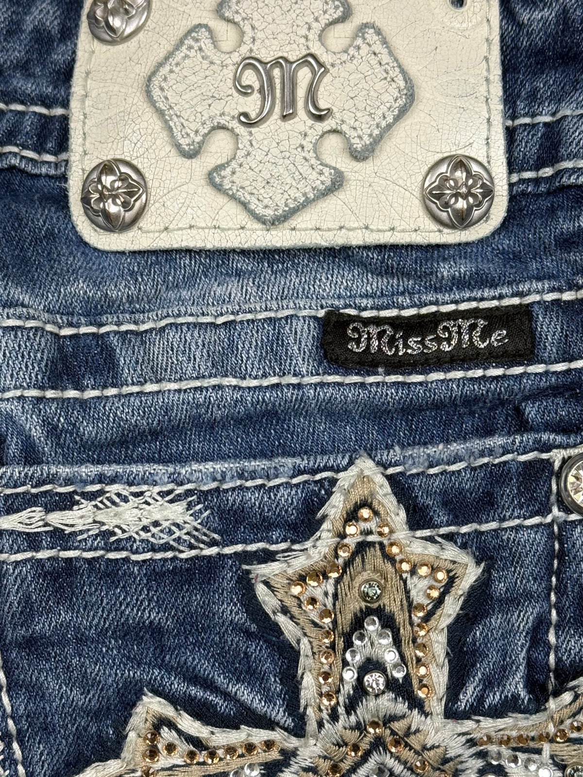 vintage Miss Me jeans {XS}