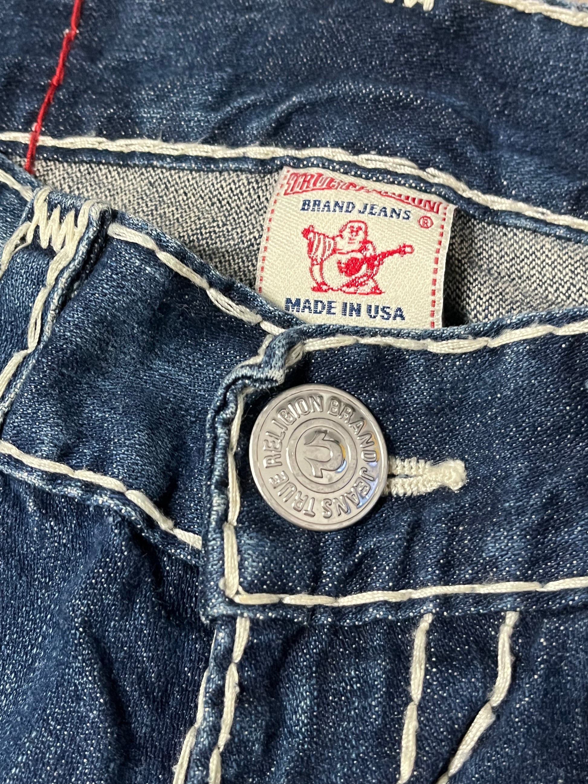 vintage True Religion jeans {M-L}