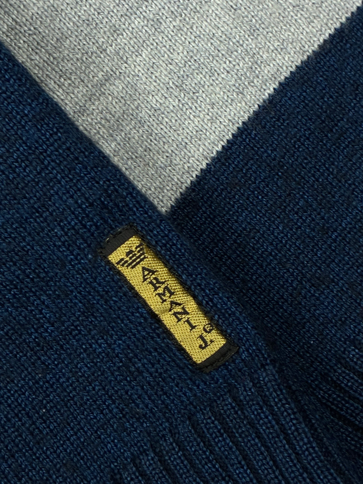 vintage Armani Jeans sweatjacket {XL}