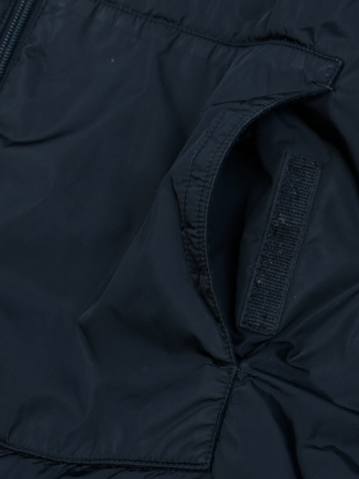 vintage Prada bomber {M}