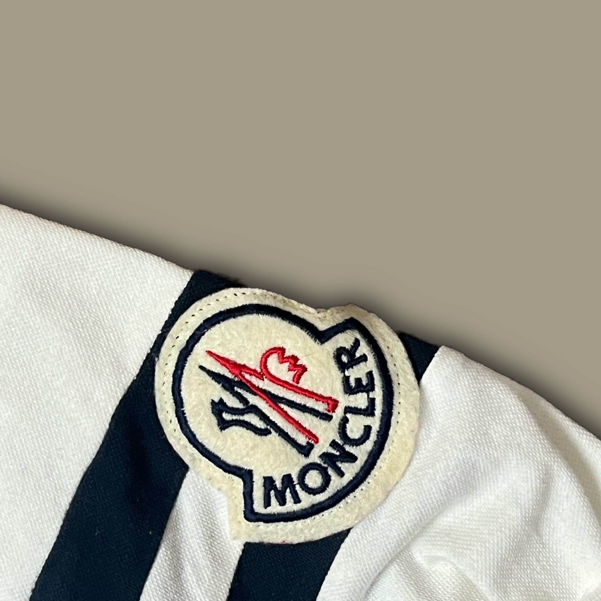 vintage Moncler sweatjacket {M}