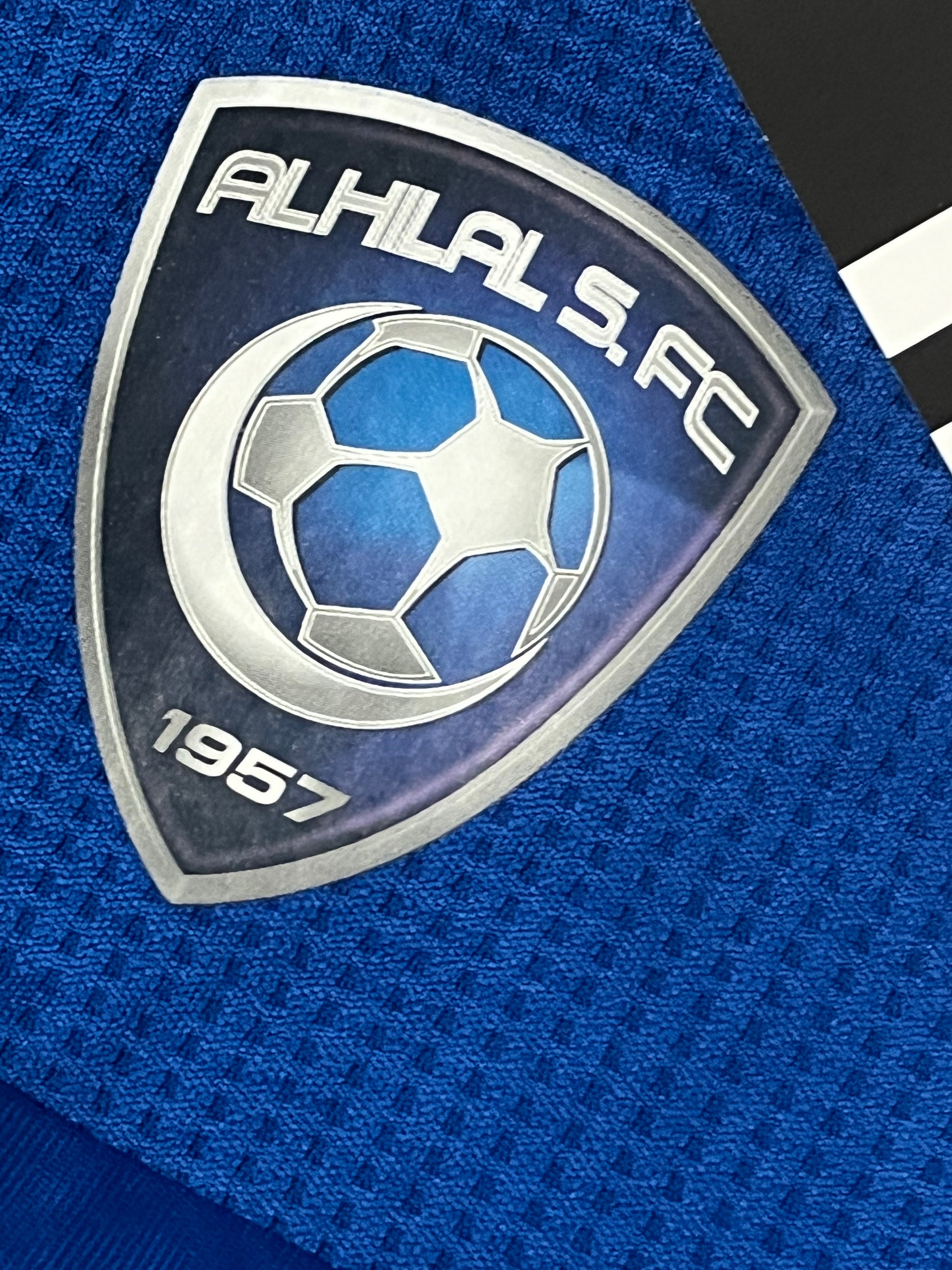 vintage Adidas Al Hilal 2010-2011 home jersey DSWT {M}