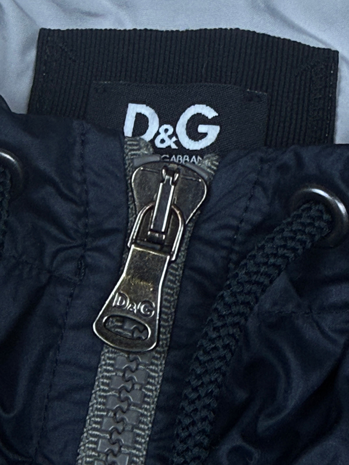 vintage Dolce & Gabbana windbreaker {L}