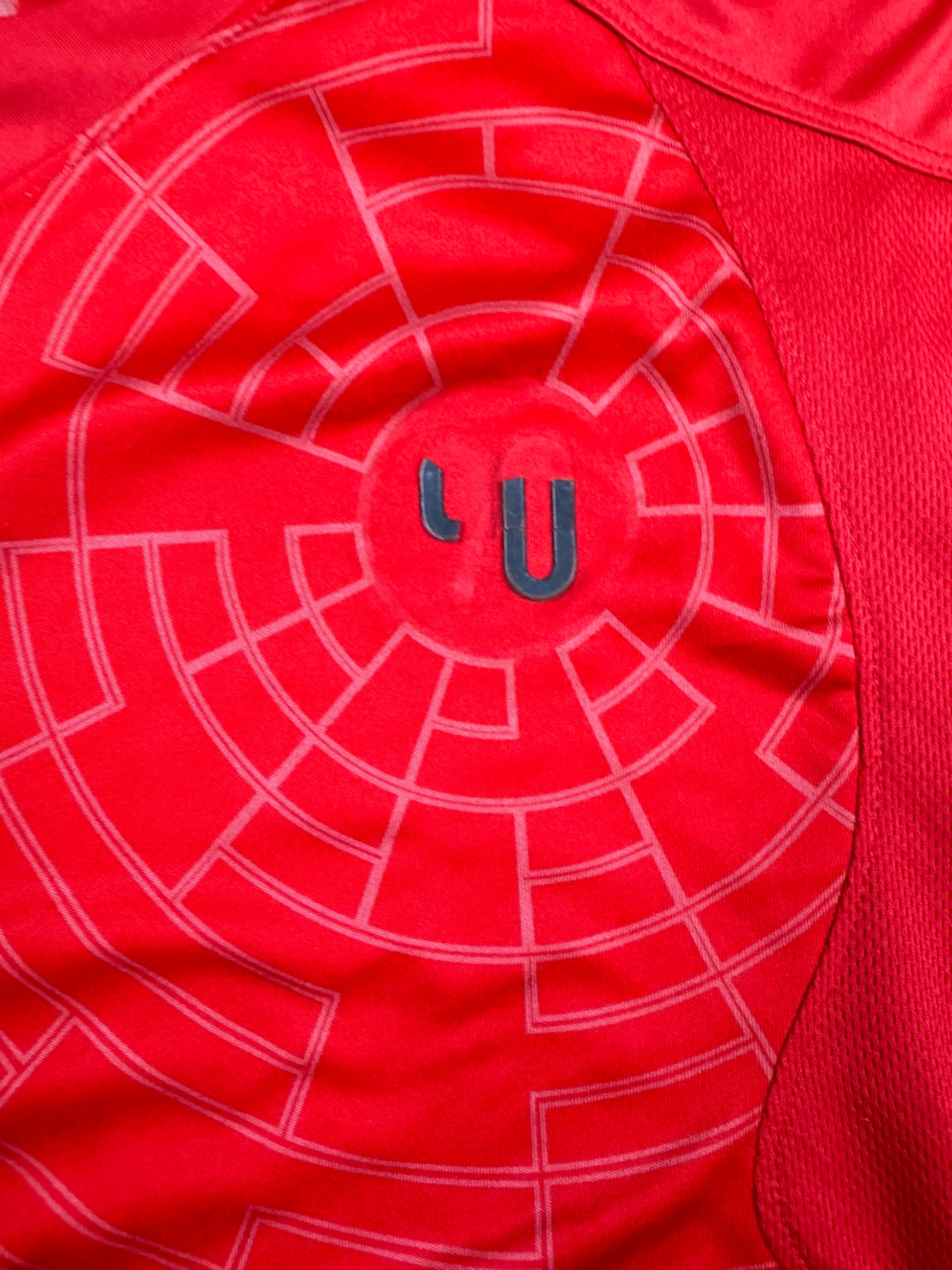 vintage Nike Total90 jersey {S}