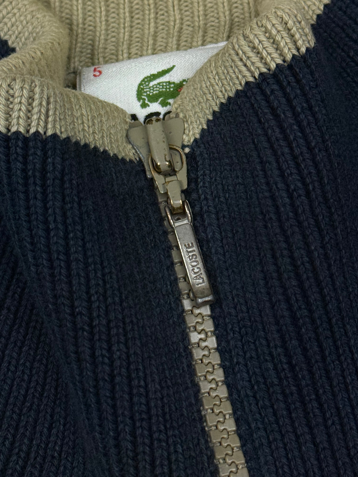 vintage Lacoste sweatjacket {L}