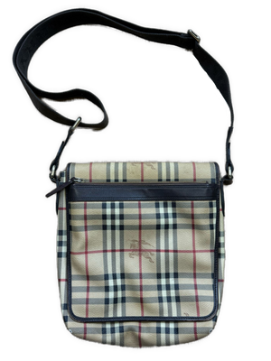 vintage Burberry slingbag