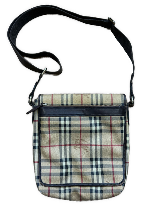 vintage Burberry slingbag
