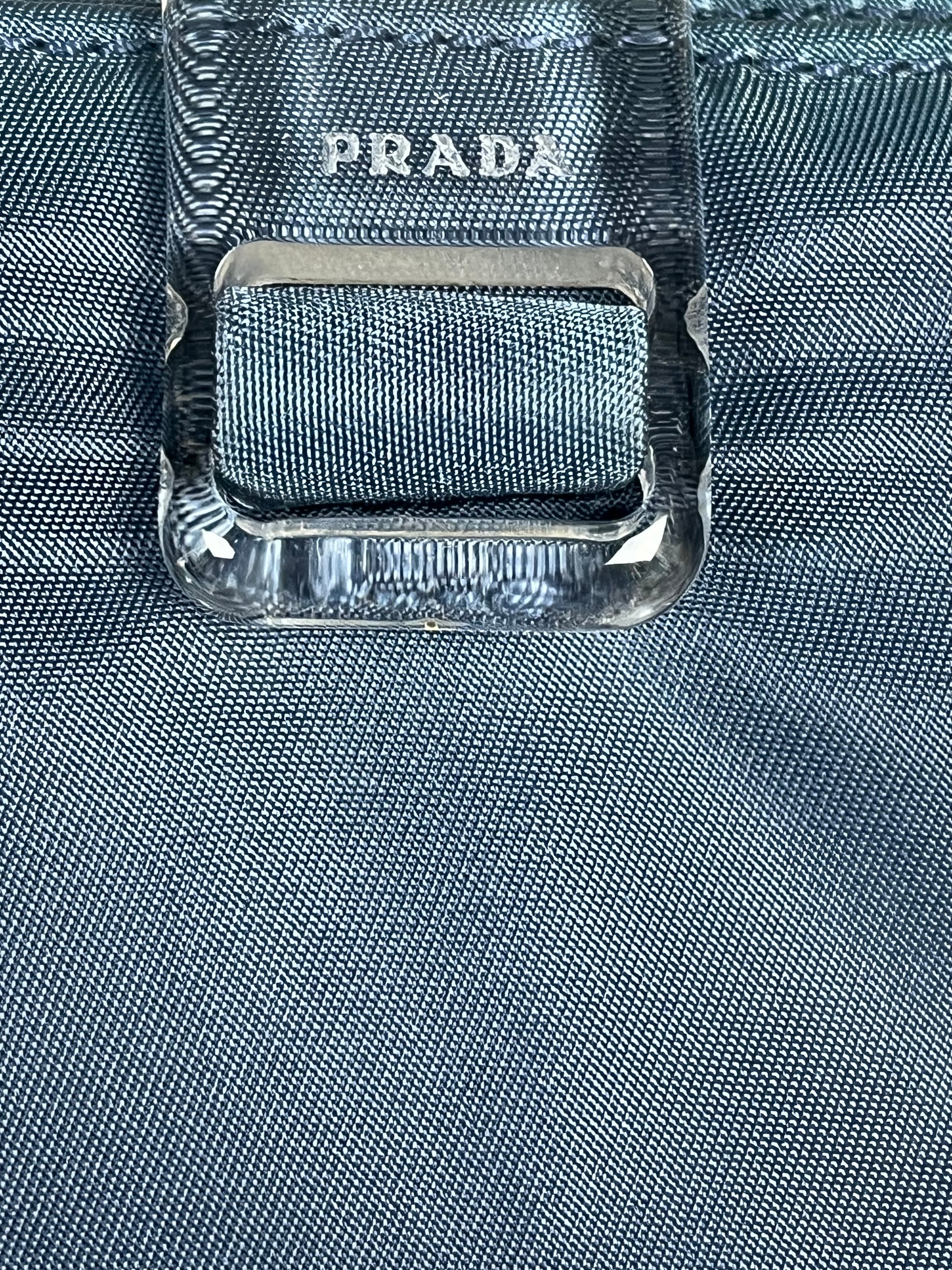 vintage Prada shoulderbag