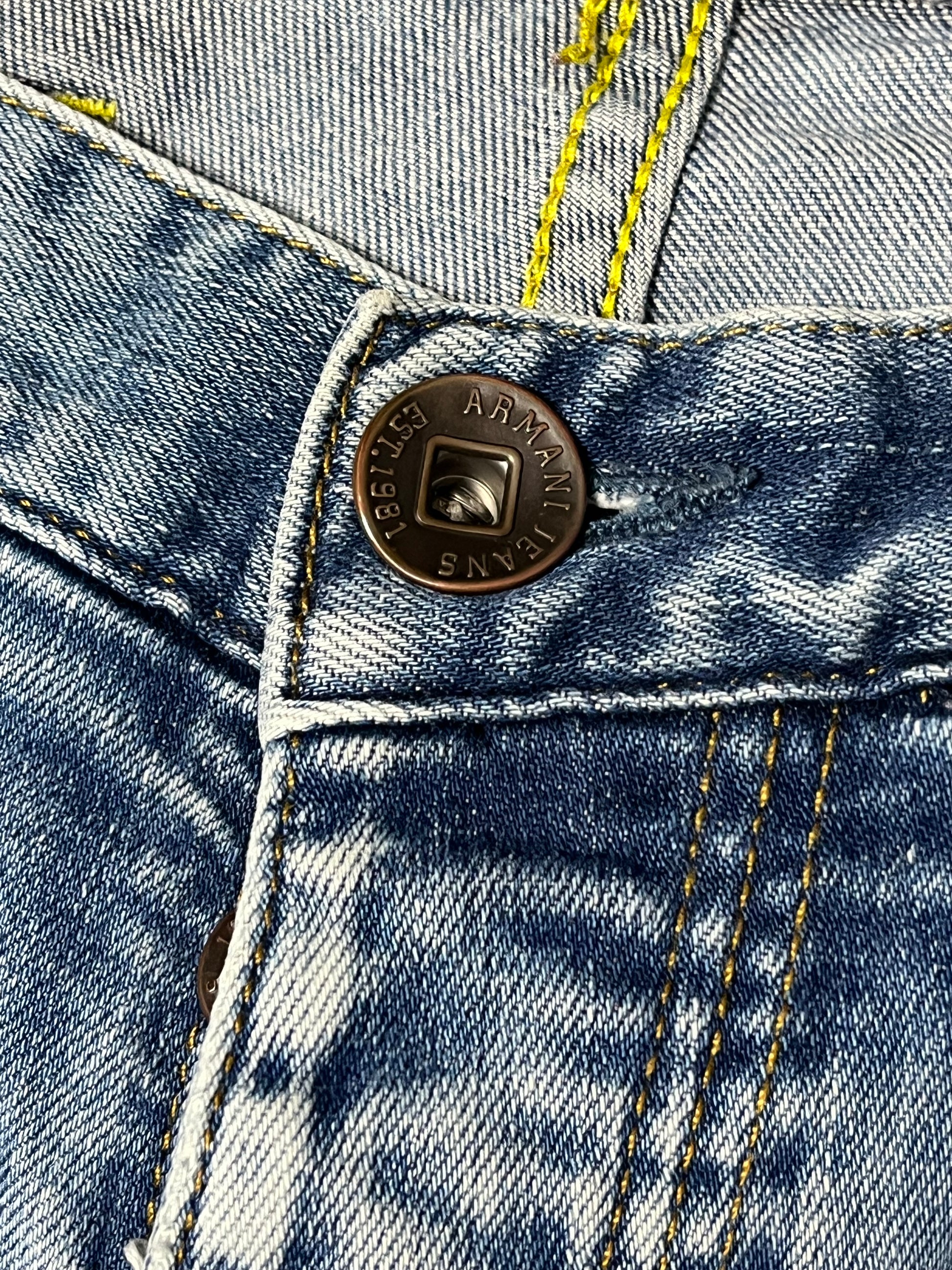 vintage Armani jeans {M}