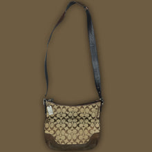 Load image into Gallery viewer, vintage COACH slingbag
