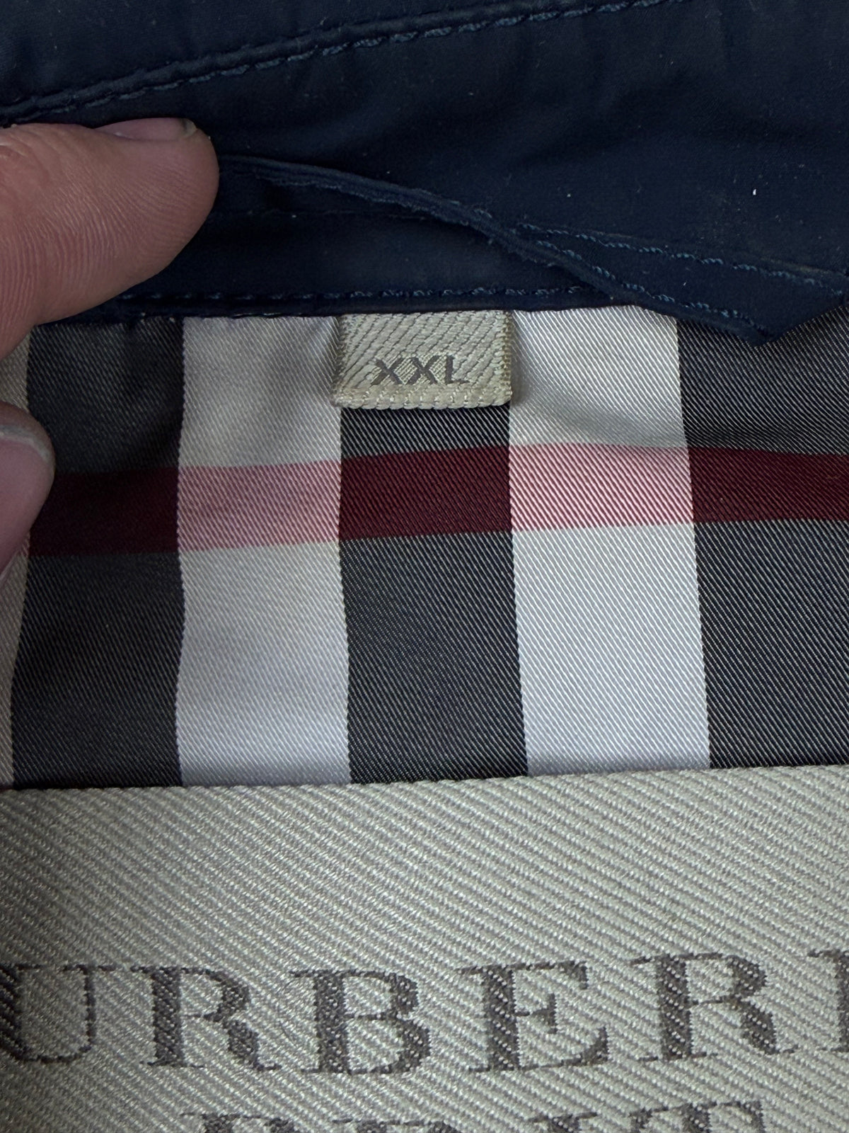 vintage Burberry harringtonjacket {XXL}