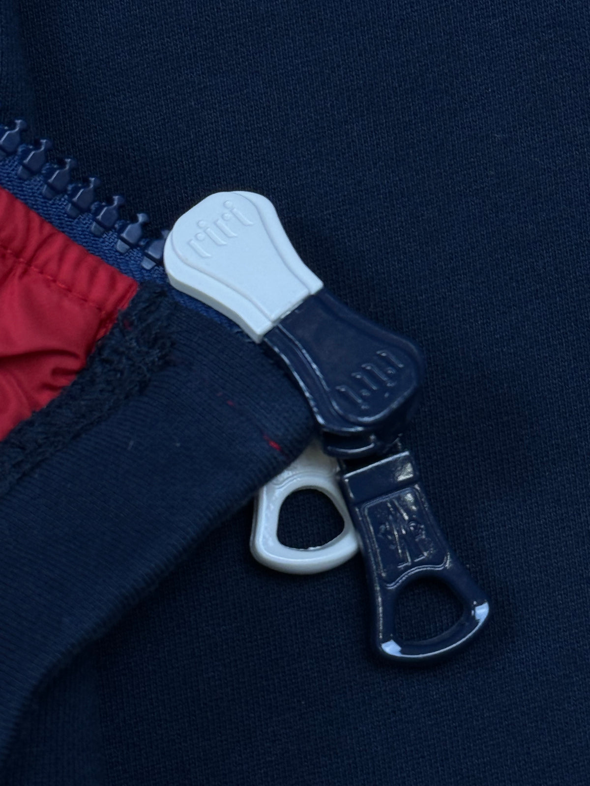 vintage Moncler sweatjacket {L}