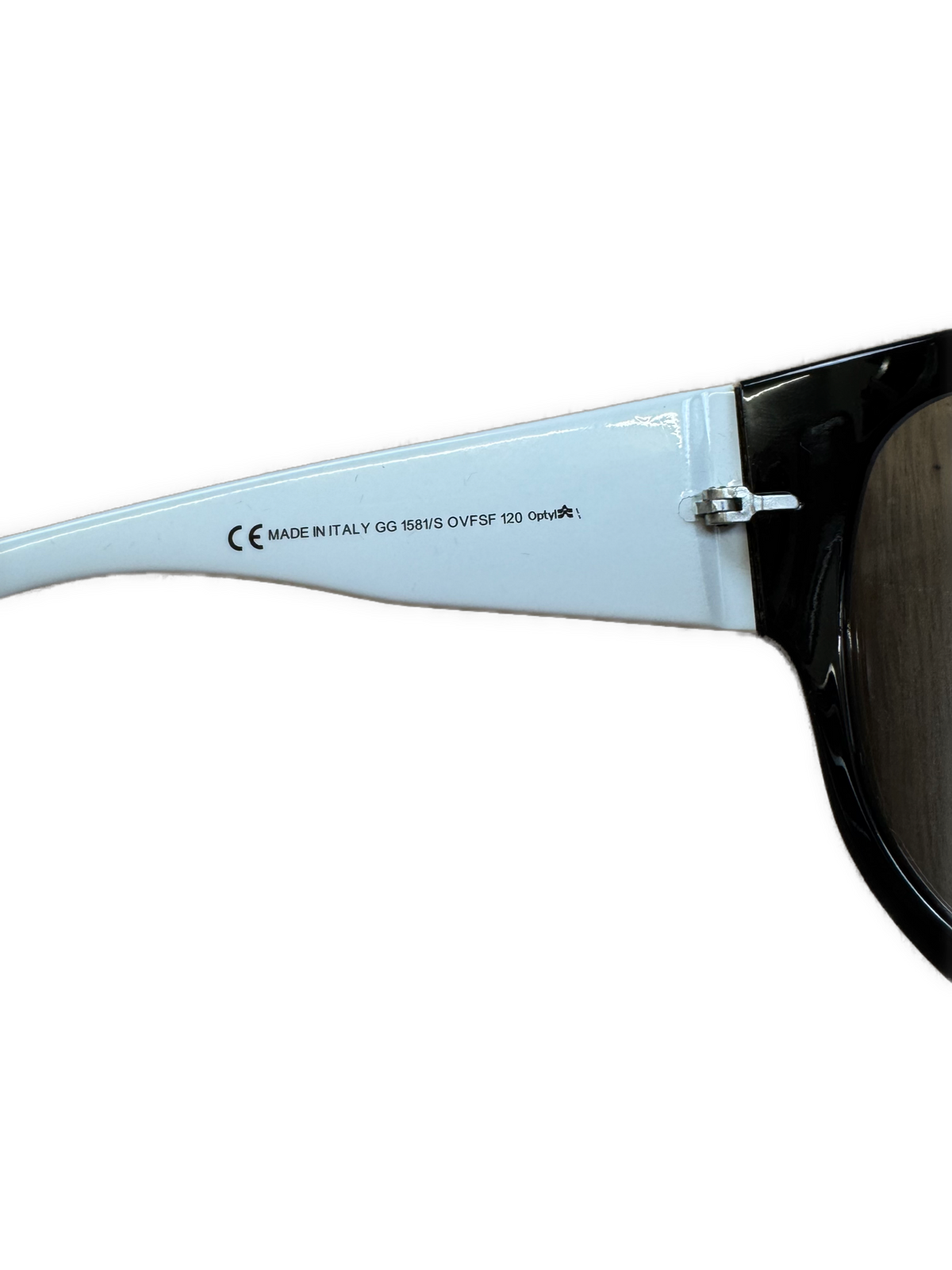 vintage women Gucci sunglasses