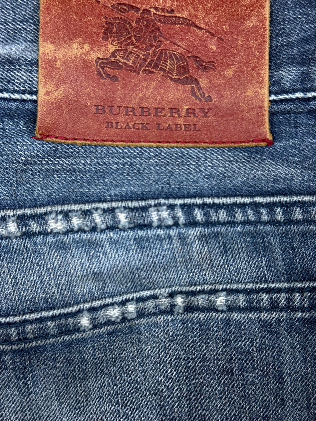 vintage Burberry Back Label jeans {M}