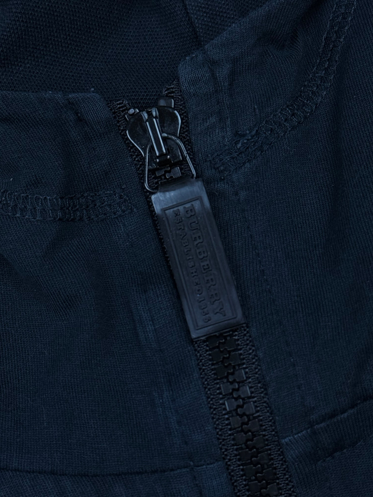vintage Burberry Sport quarterzip {L}