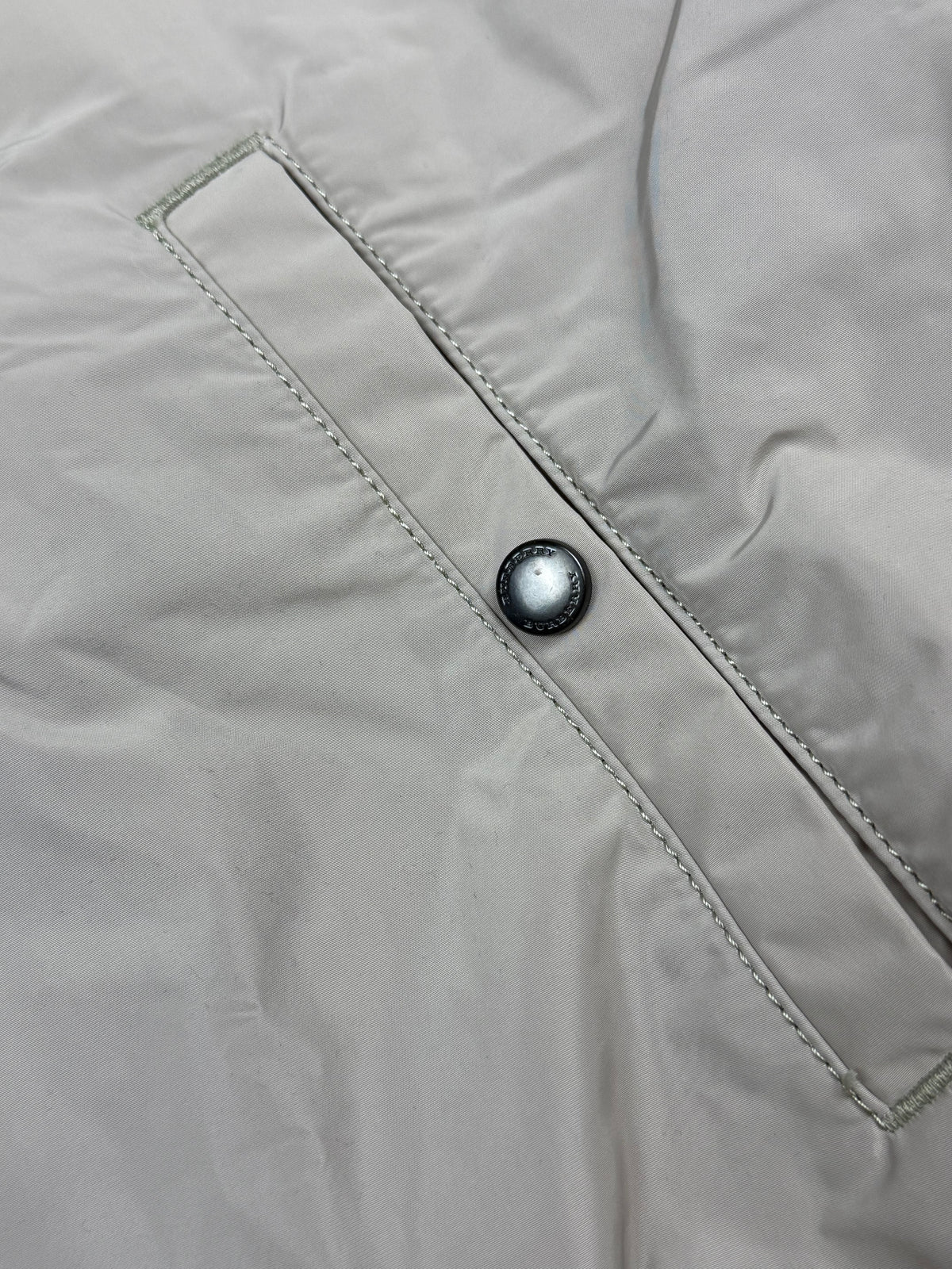 vintage Burberry windbreaker {XXL}