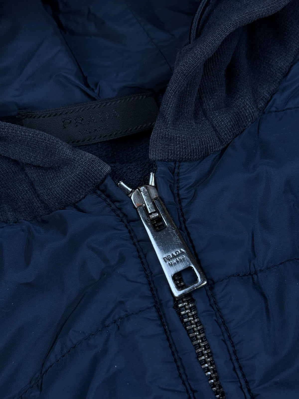 vintage Prada sweatjacket {L}