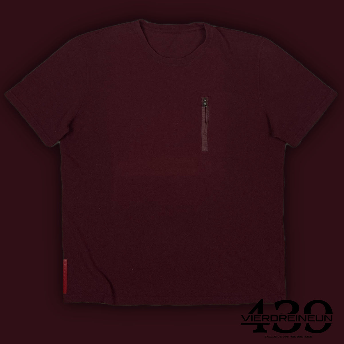 vintage Prada t-shirt {M}