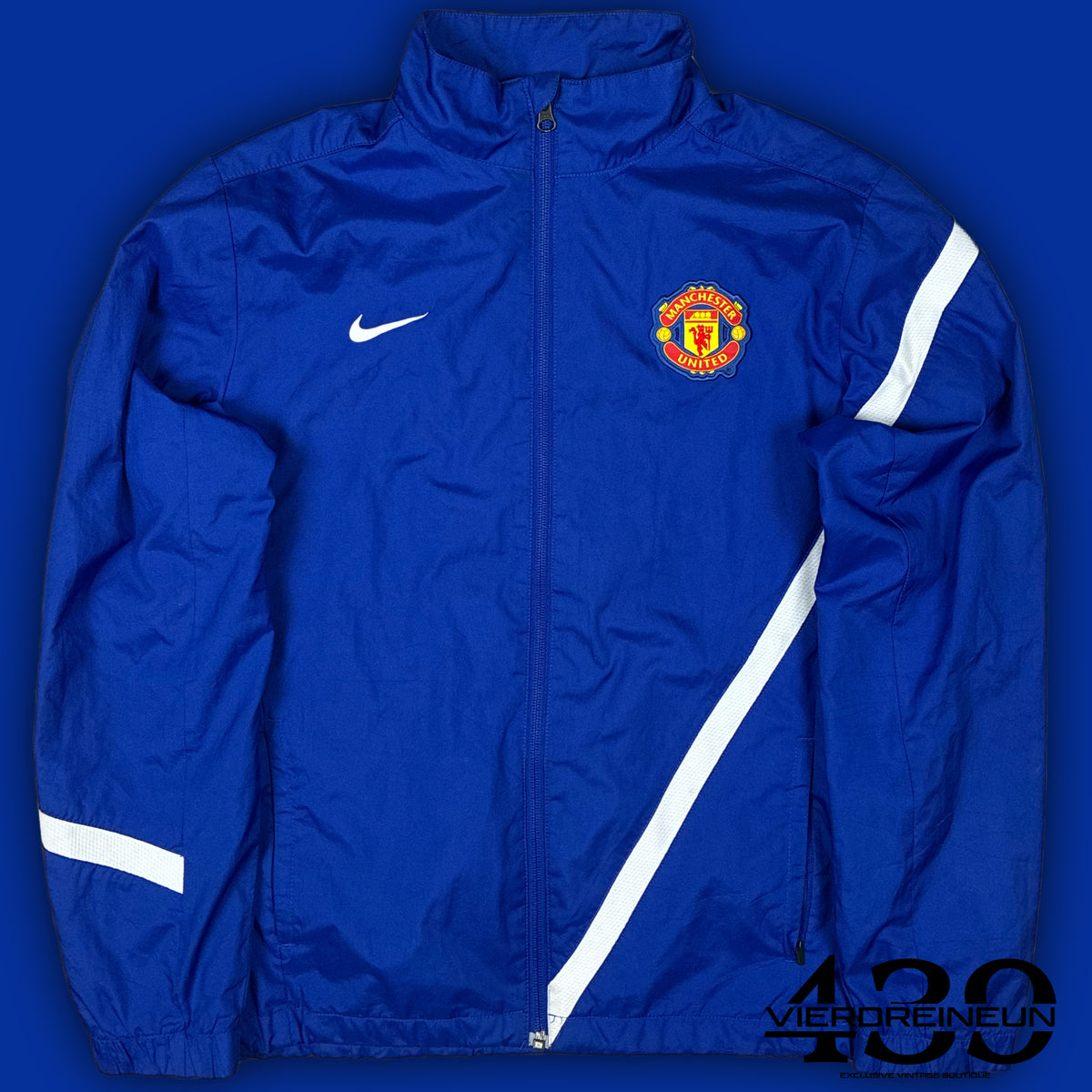 vintage Nike Manchester United windbreaker {S}