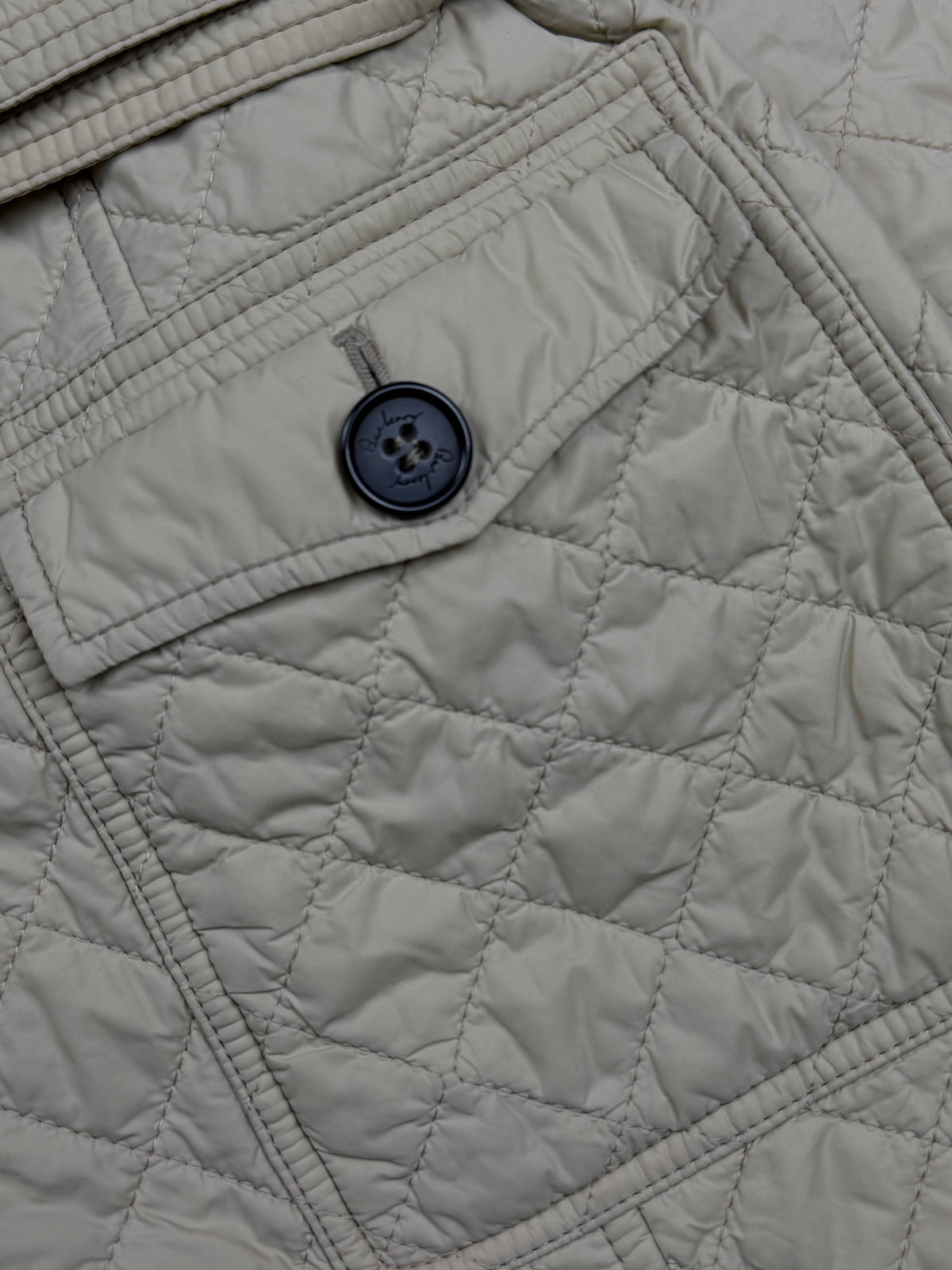 vintage Burberry coat {M}