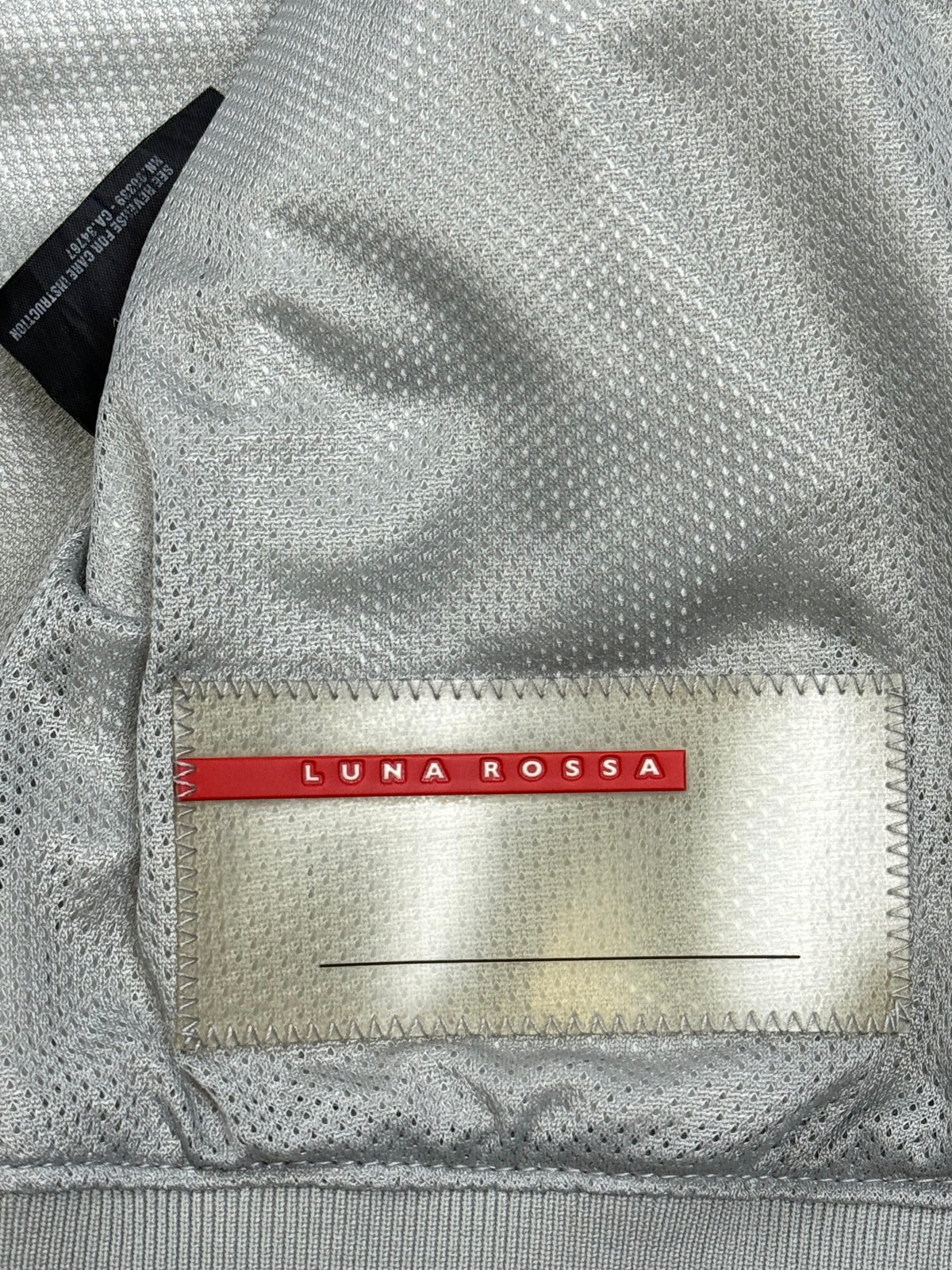 vintage Prada Luna Rossa windbreaker {L}