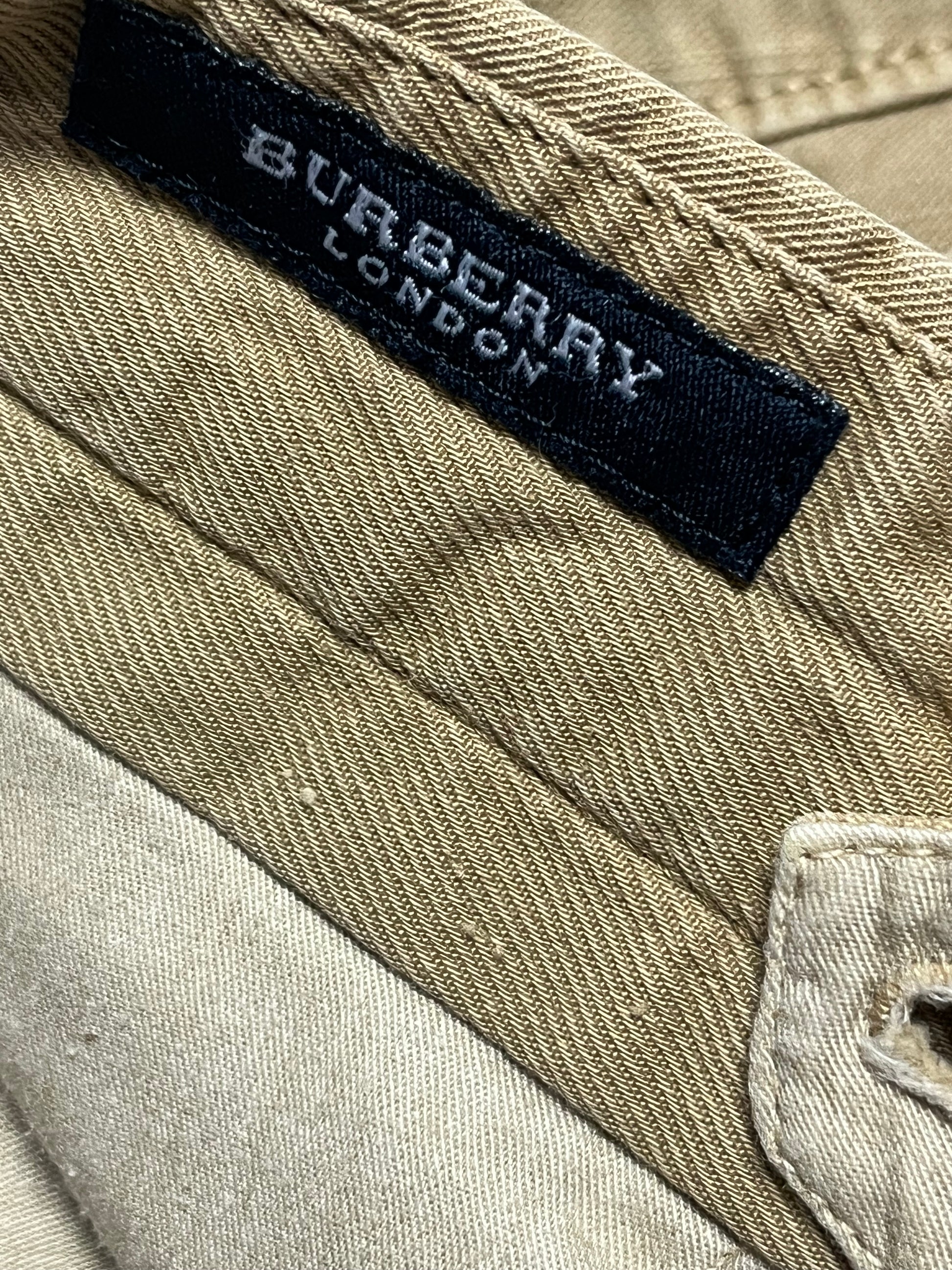 vintage Burberry pants {M}