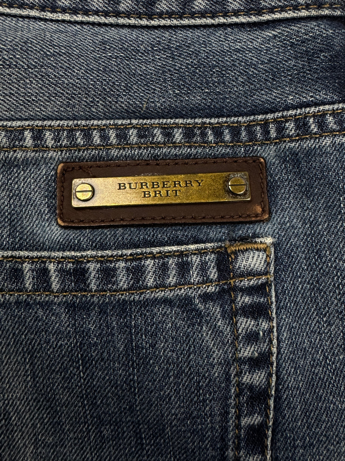 vintage Burberry jeans {XL}