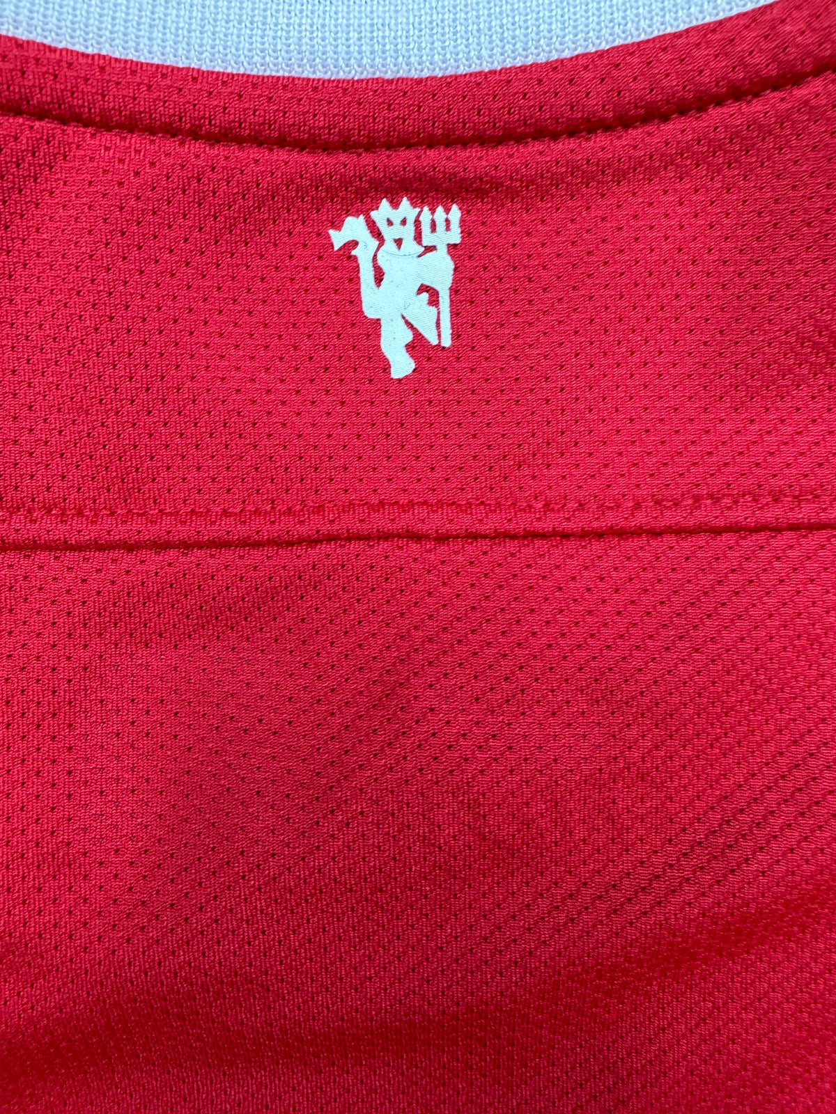 vintage Nike Manchester United home jersey {S}